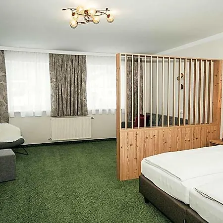 Hotel Apparthotel Samson 4*