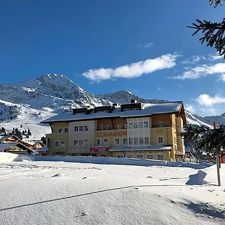 Apparthotel Samson Hotel